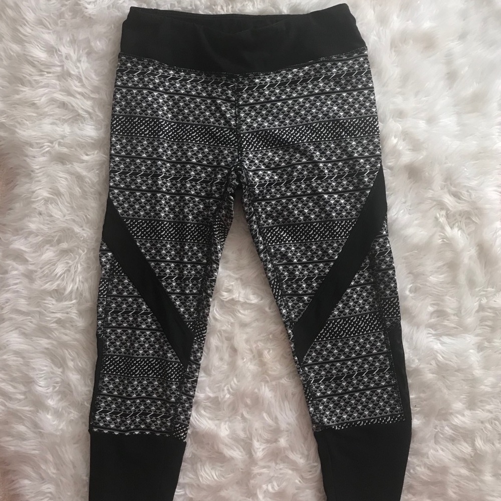 Activewear black/white leggings